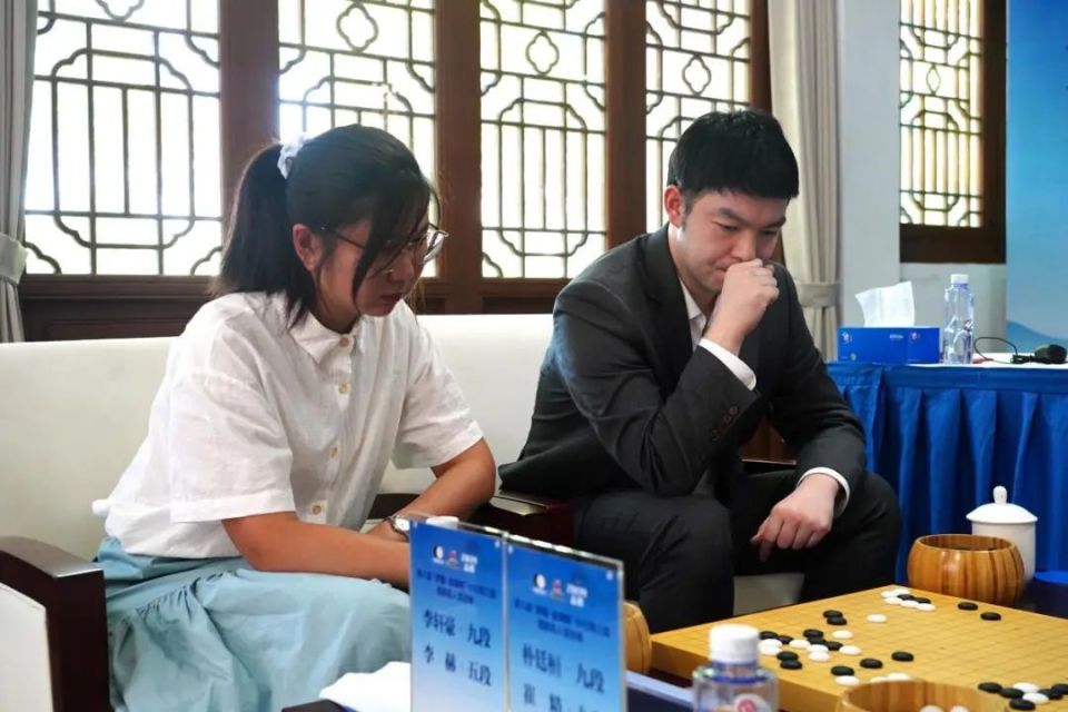 qq围棋手机版官网(围棋手机版下载安装)-第2张图片-太平洋在线下载